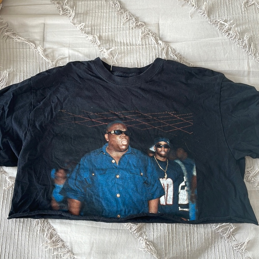 Cropped shirt
